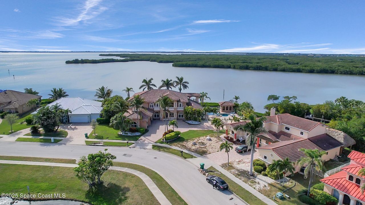 7 Cove View Court, Cocoa Beach, FL 32931 Photo