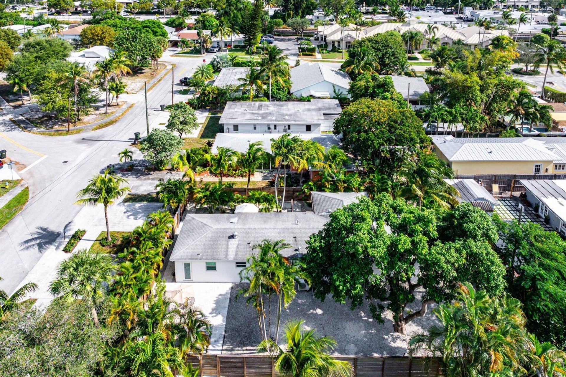 226 NE 5th Terrace, Unit 2, Delray Beach, FL 33483 Photo
