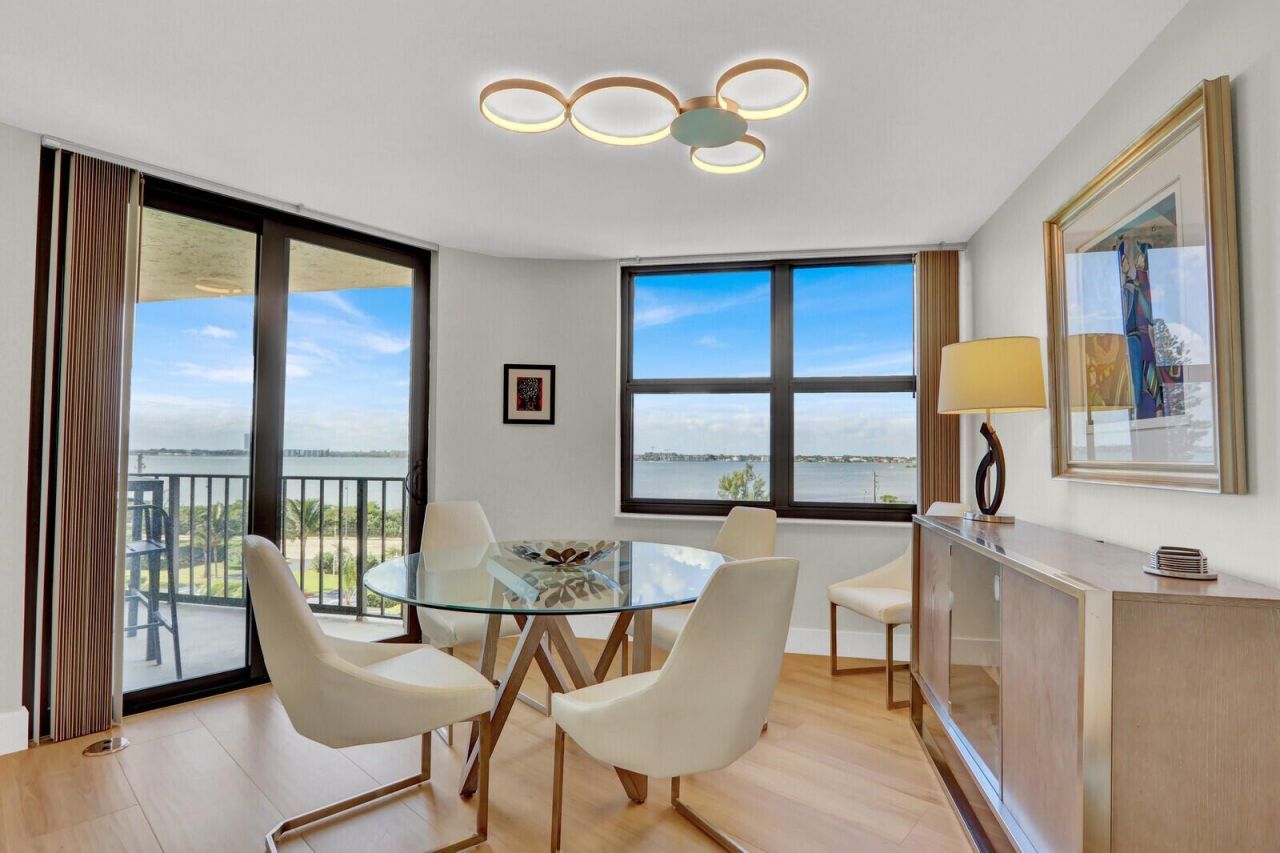 5420 N Ocean Drive, Unit 506, Singer Island, FL 33404 Photo