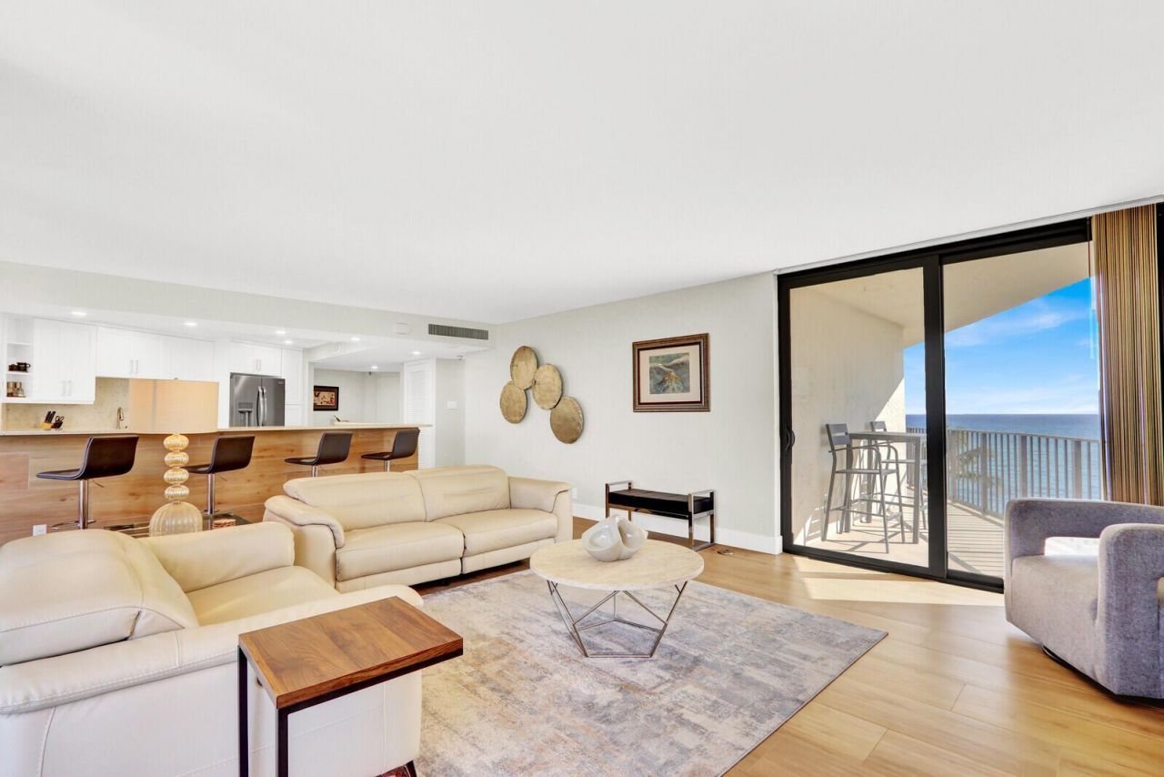 5420 N Ocean Drive, Unit 506, Singer Island, FL 33404 Photo