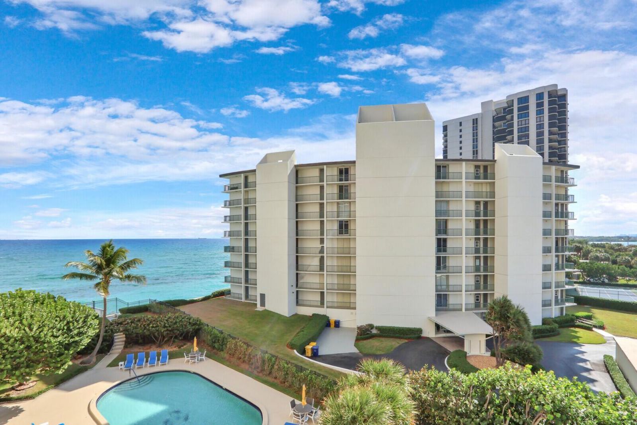 5420 N Ocean Drive, Unit 506, Singer Island, FL 33404 Photo