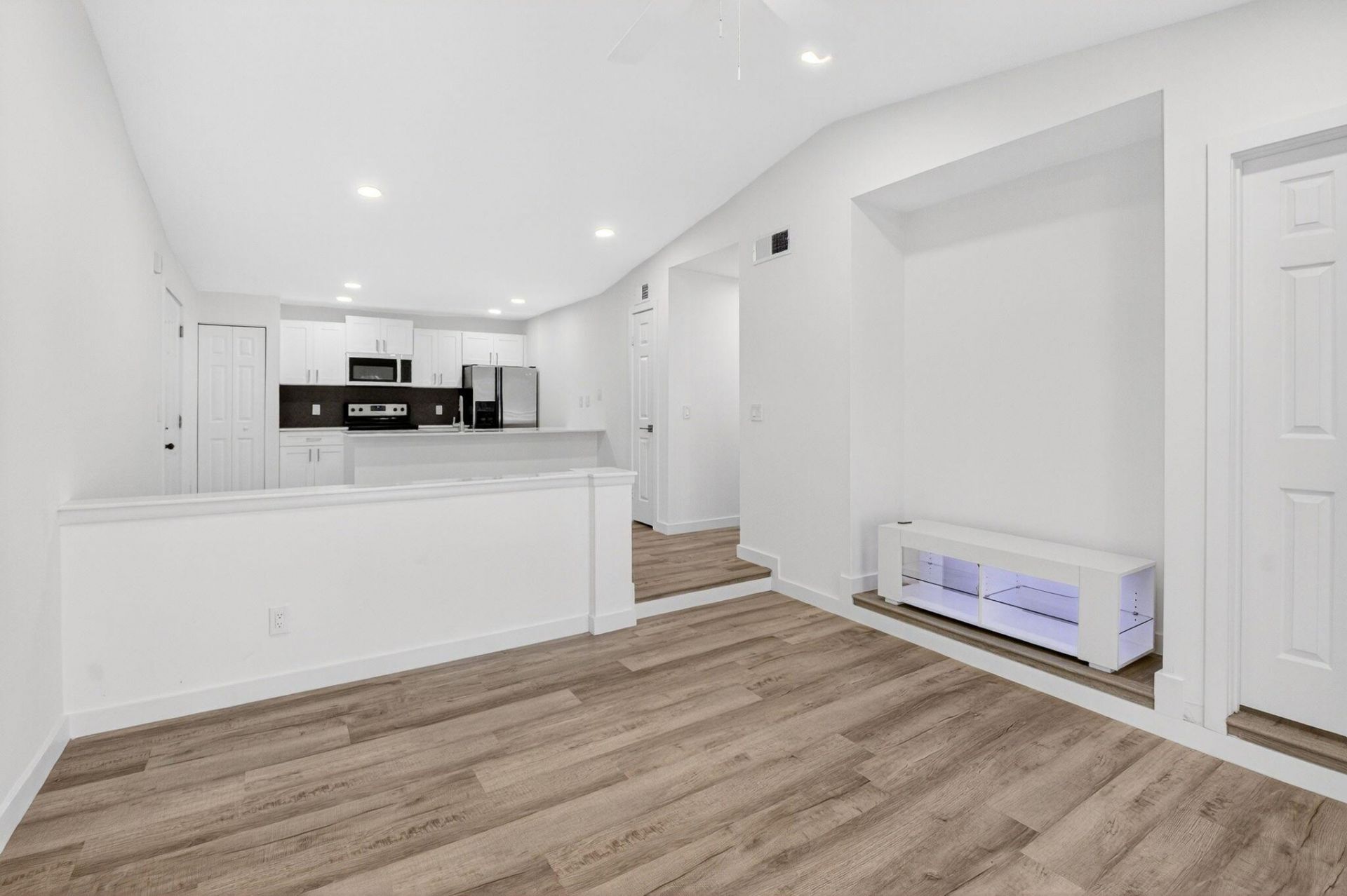 1825 Palm Cove Boulevard, Unit 7-307, Delray Beach, FL 33445 Photo