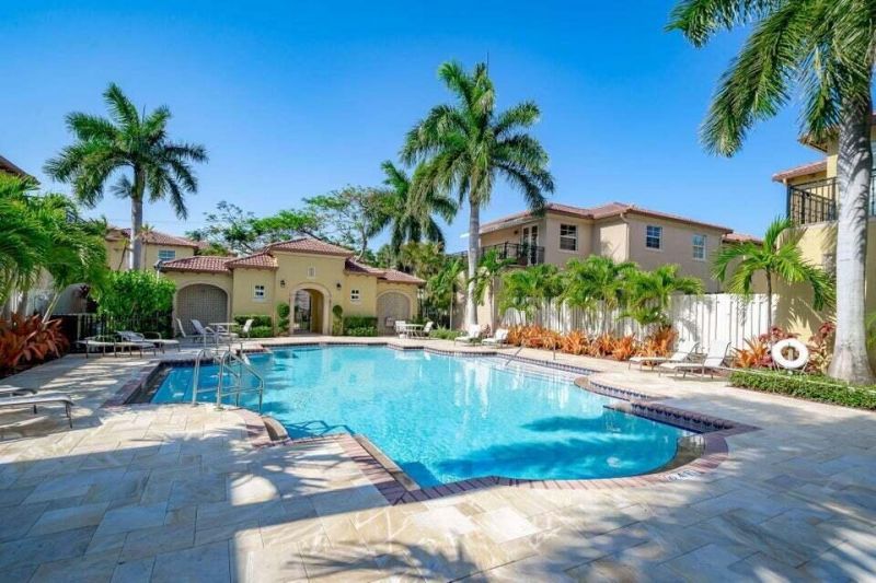 50 Via Poinciana Lane, Boca Raton, FL 33487 Photo