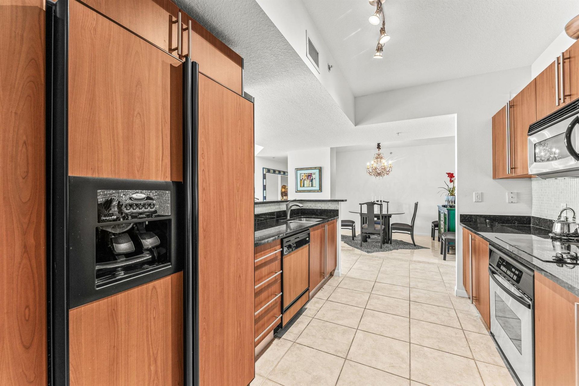 1551 N Flagler Drive, Unit 1415, West Palm Beach, FL 33401 Photo