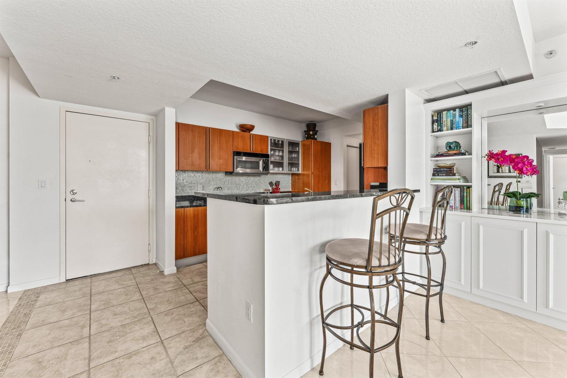 1551 N Flagler Drive, Unit 1415, West Palm Beach, FL 33401 Photo