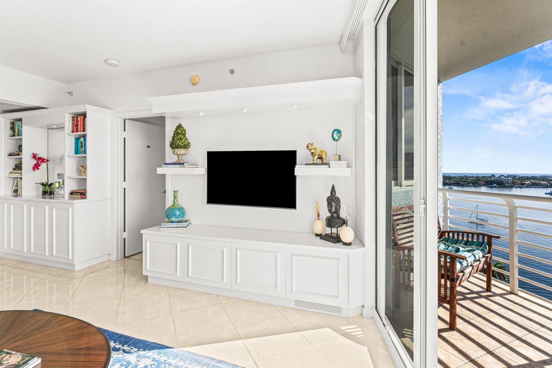 1551 N Flagler Drive, Unit 1415, West Palm Beach, FL 33401 Photo