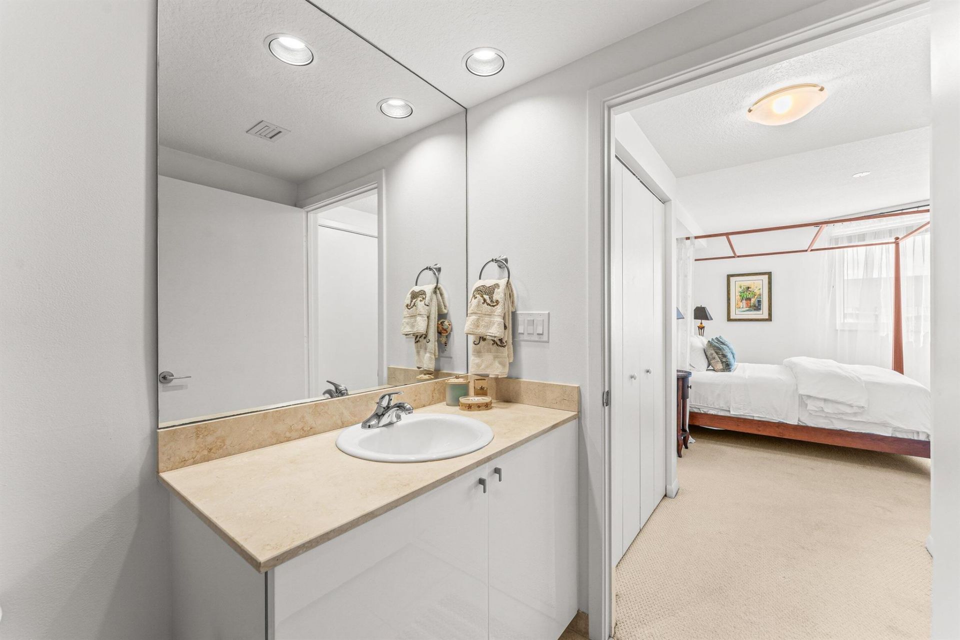 1551 N Flagler Drive, Unit 1415, West Palm Beach, FL 33401 Photo