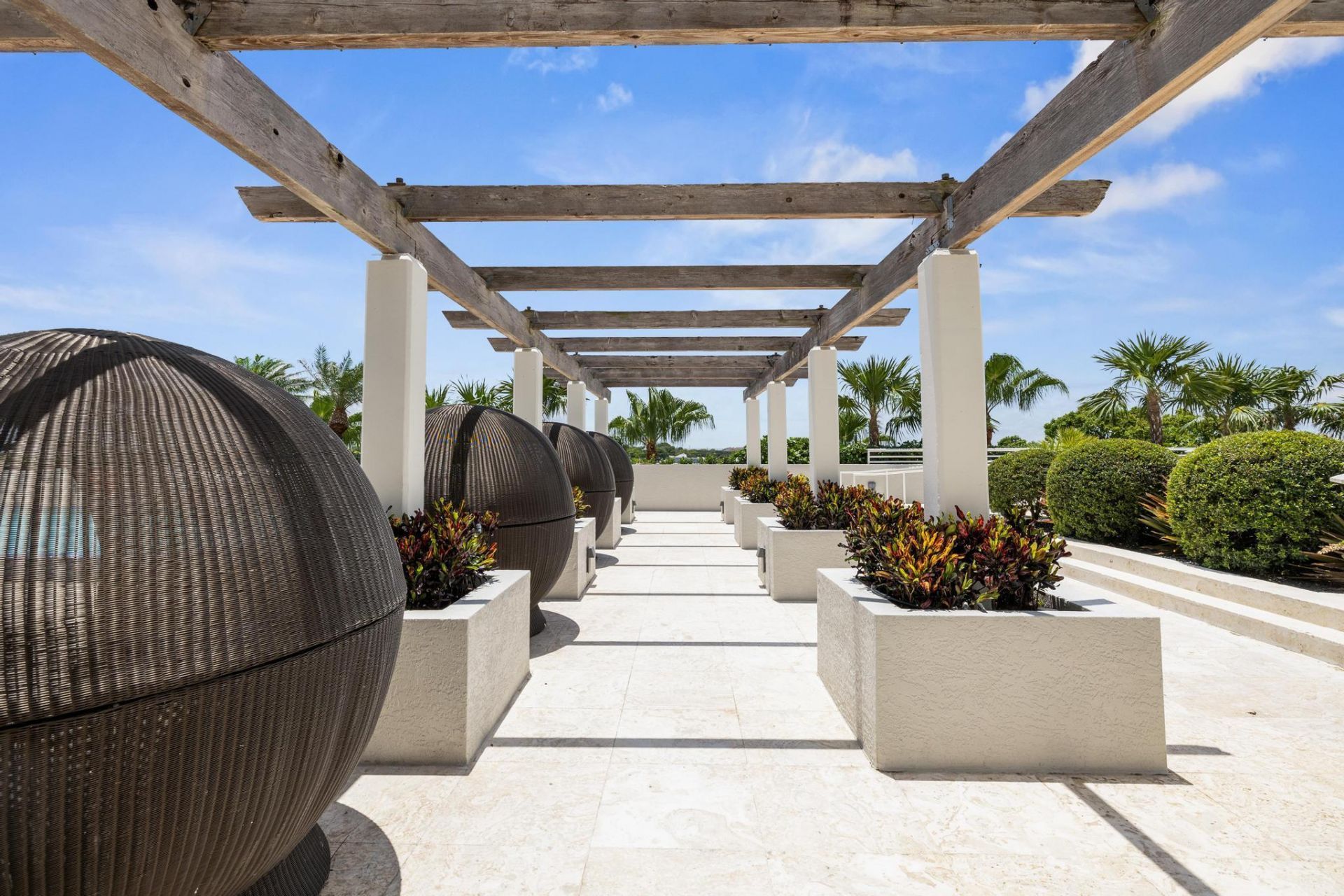 1551 N Flagler Drive, Unit 1415, West Palm Beach, FL 33401 Photo