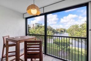 2236 N Cypress Bend Drive Drive, Unit 311, Pompano Beach, FL 33069 Photo