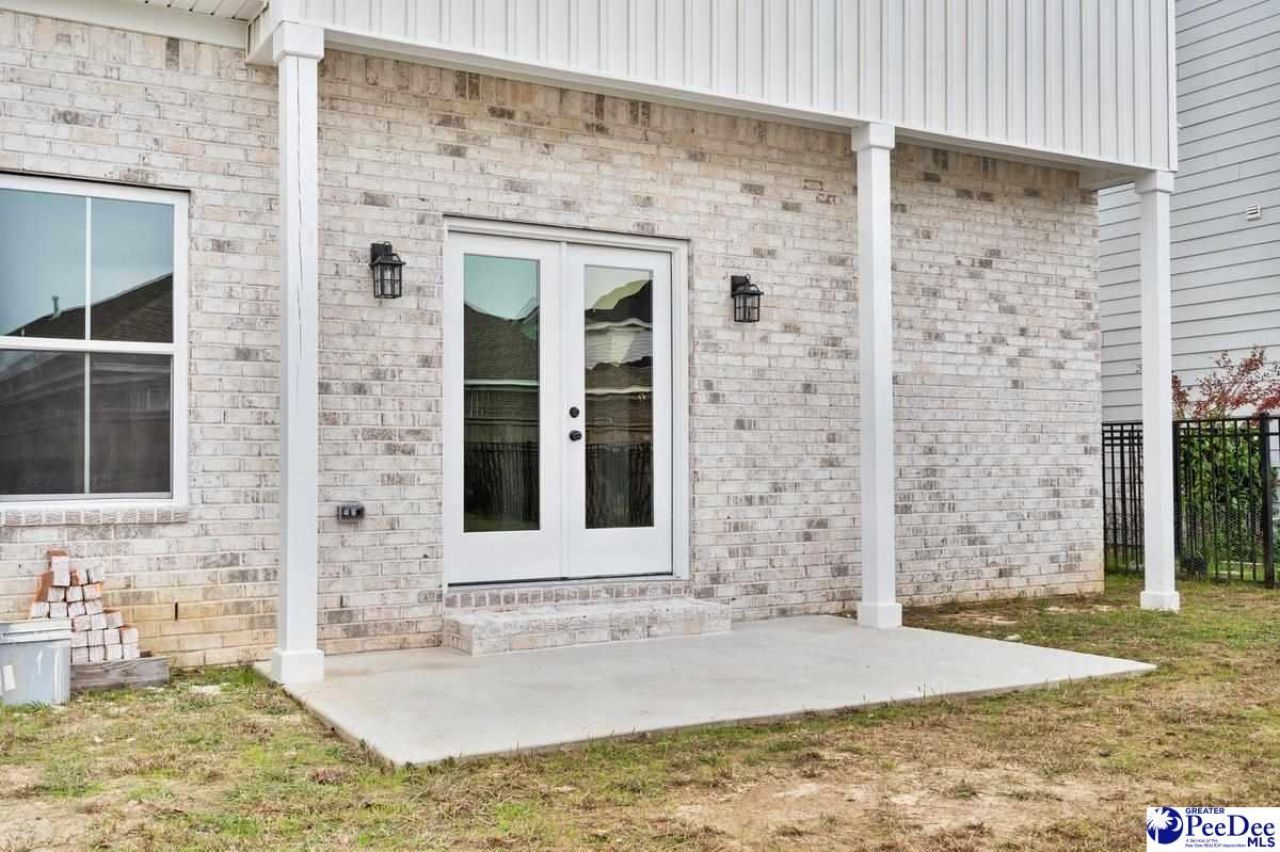 1075 Wessex Drive Photo 50