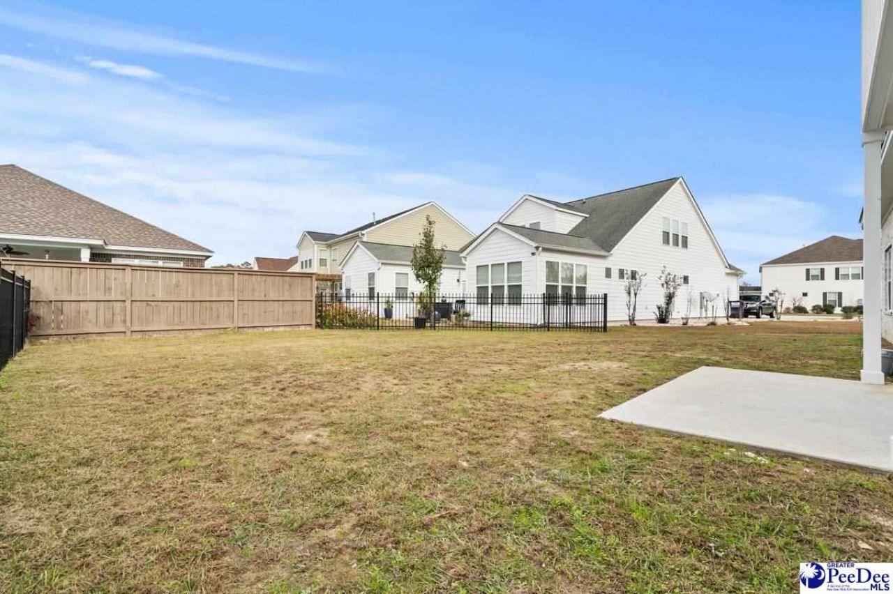 1075 Wessex Drive Photo 51