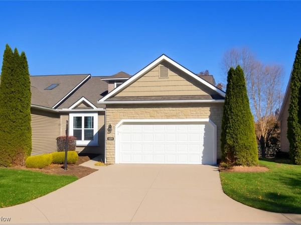 159 Waterford Way, Tallmadge, OH 44278