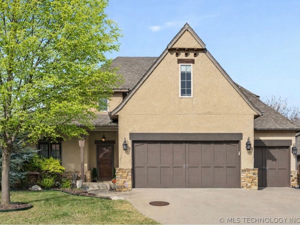 2317 E 138th Street S, Bixby, OK 74008