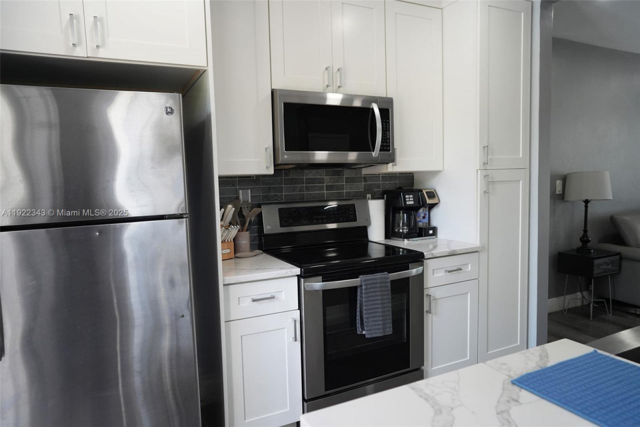 1401 NE 14th Ct, Fort Lauderdale, FL 33304 Photo