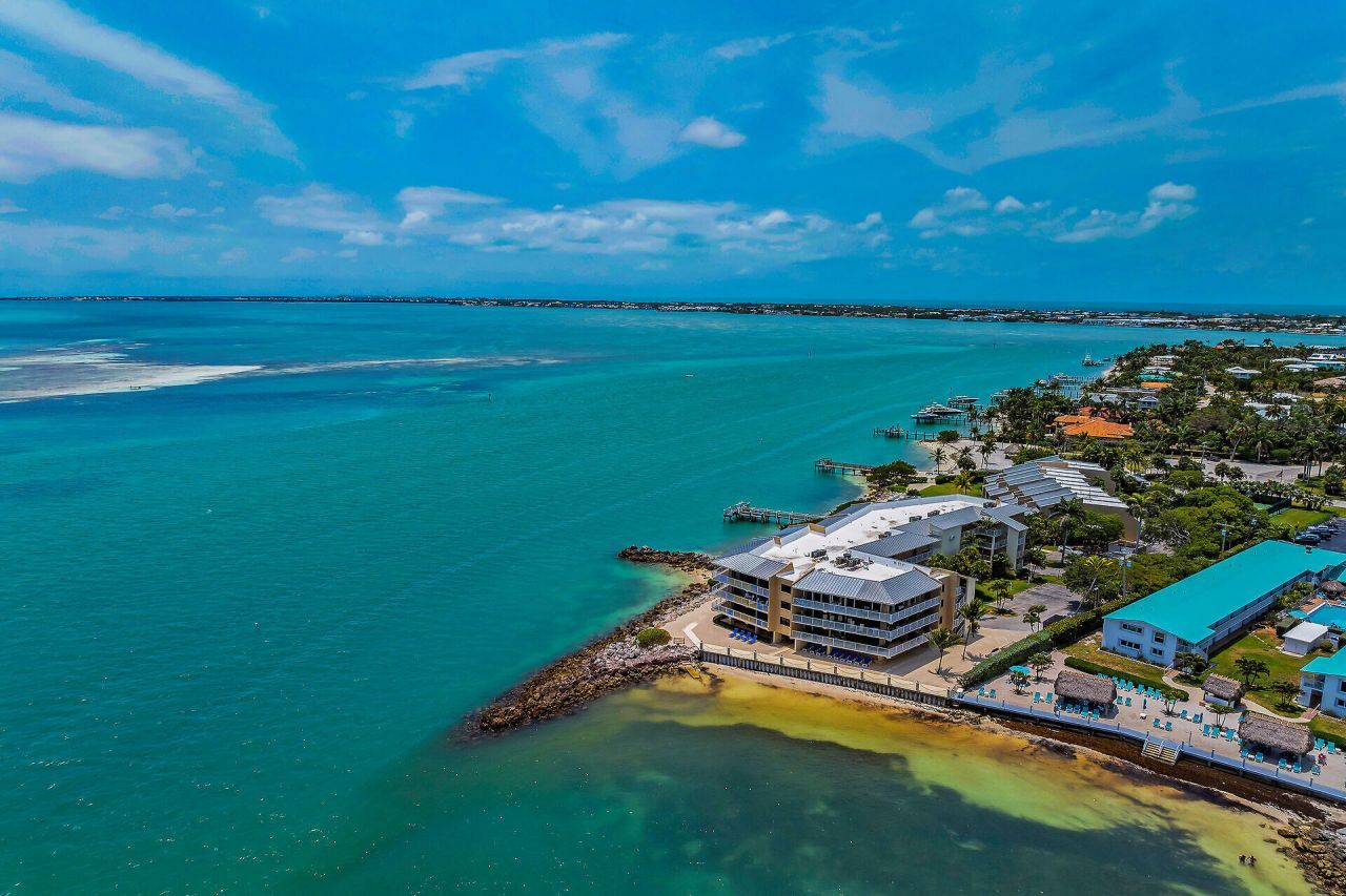 1133 W Ocean Drive, Unit 6, Key Colony, FL 33051 Photo