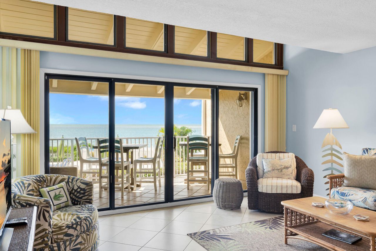 1133 W Ocean Drive, Unit 6, Key Colony, FL 33051 Photo