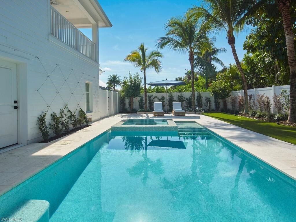 742 11th Ave S, Naples, FL 34102 Photo