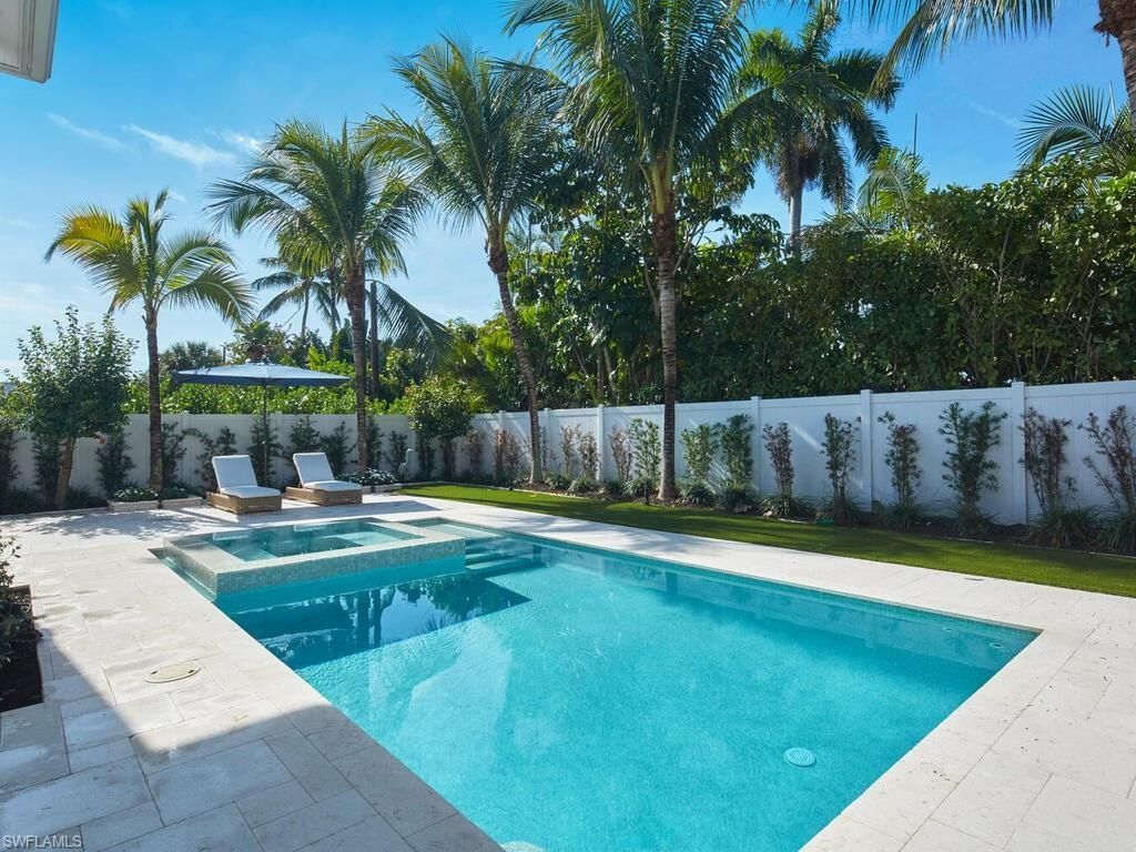 742 11th Ave S, Naples, FL 34102 Photo