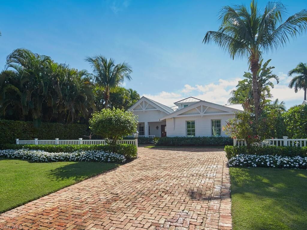 742 11th Ave S, Naples, FL 34102 Photo