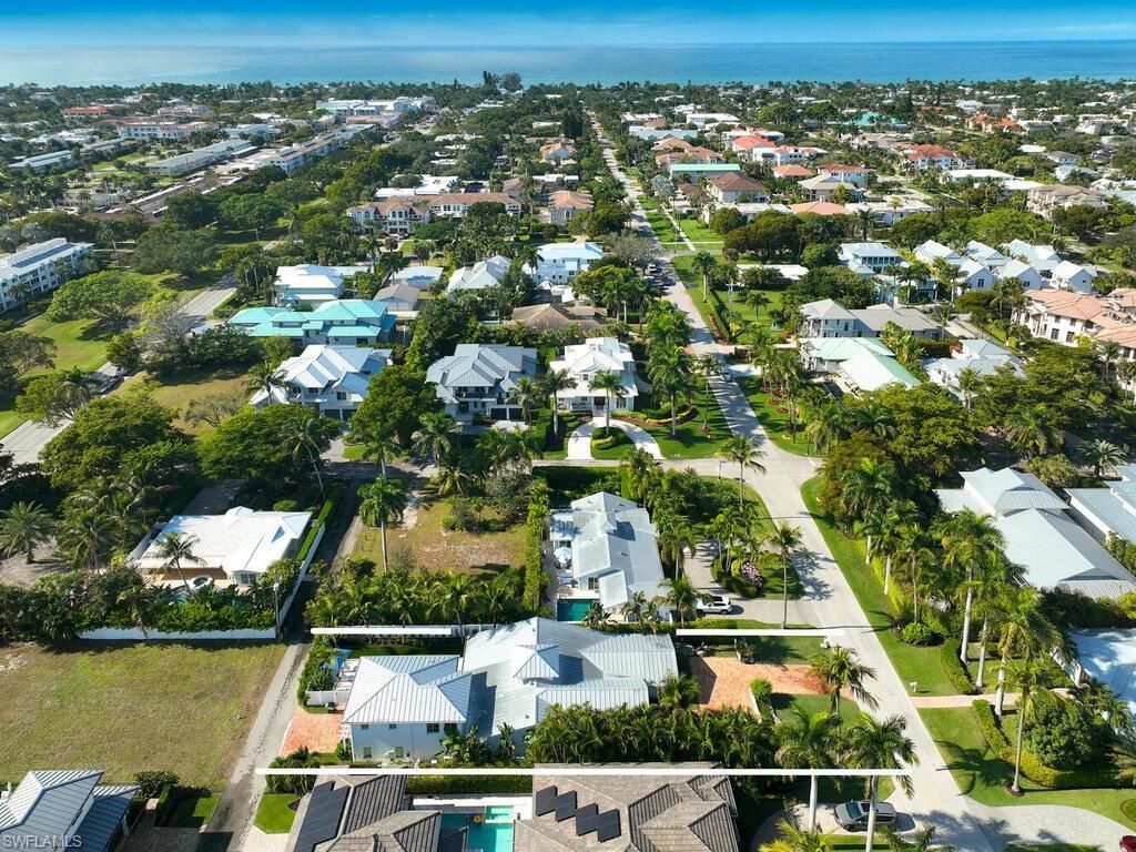 742 11th Ave S, Naples, FL 34102 Photo