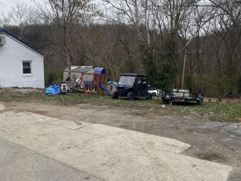 678 Lexington Pike, Maysville, KY 41056 Photo 5