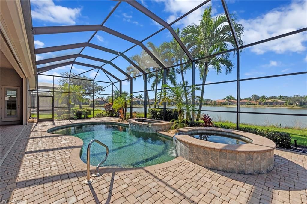 19287 La Serena Dr, Estero, FL 33967 Photo