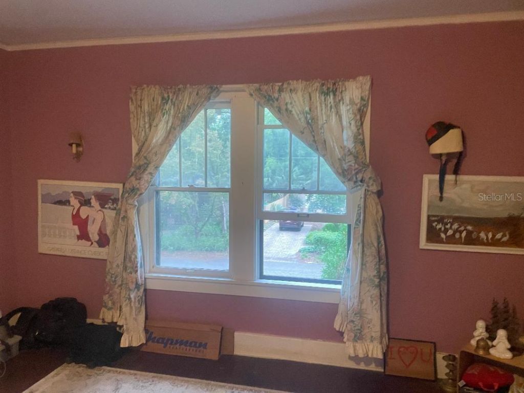 635 NE 9th Avenue, Gainesville, FL 32601 Photo