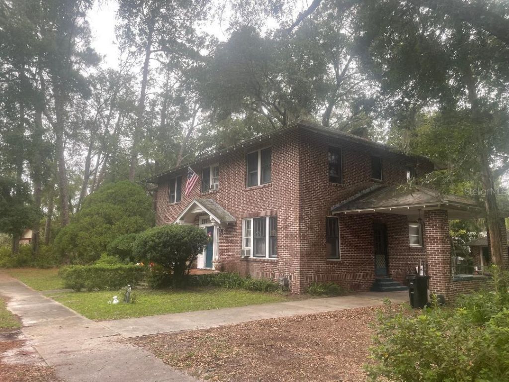 635 NE 9th Avenue, Gainesville, FL 32601 Photo