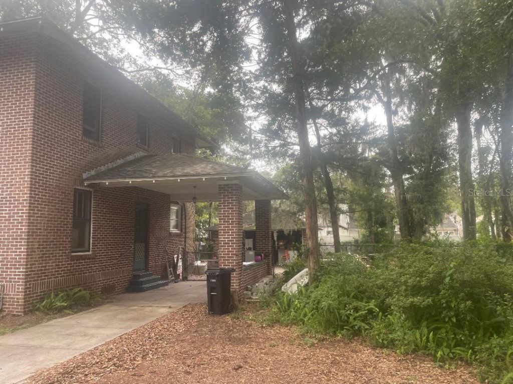 635 NE 9th Avenue, Gainesville, FL 32601 Photo