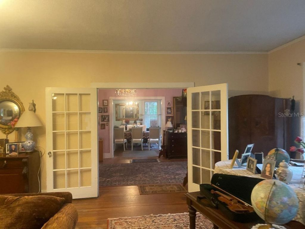 635 NE 9th Avenue, Gainesville, FL 32601 Photo