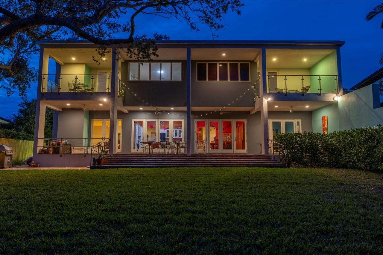 838 Monterey Boulevard Ne, Saint Petersburg, FL 33704 Photo