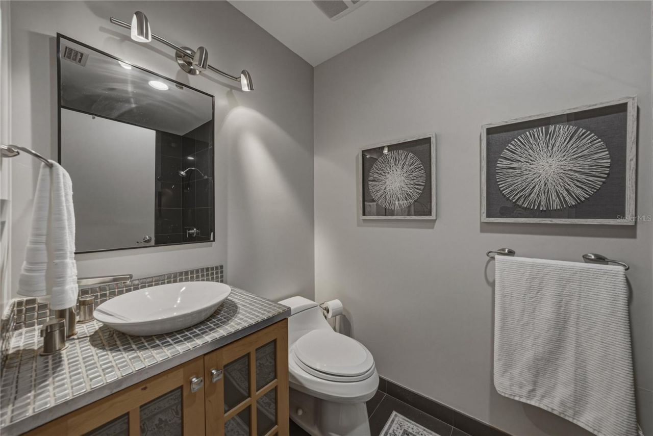 838 Monterey Boulevard Ne, Saint Petersburg, FL 33704 Photo