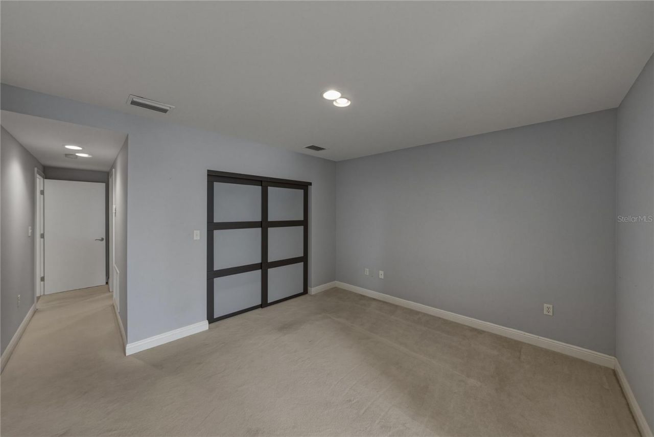 838 Monterey Boulevard Ne, Saint Petersburg, FL 33704 Photo