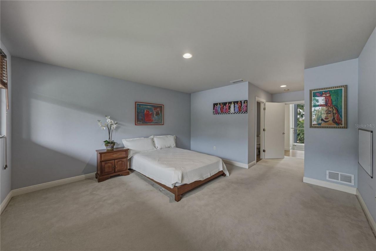 838 Monterey Boulevard Ne, Saint Petersburg, FL 33704 Photo