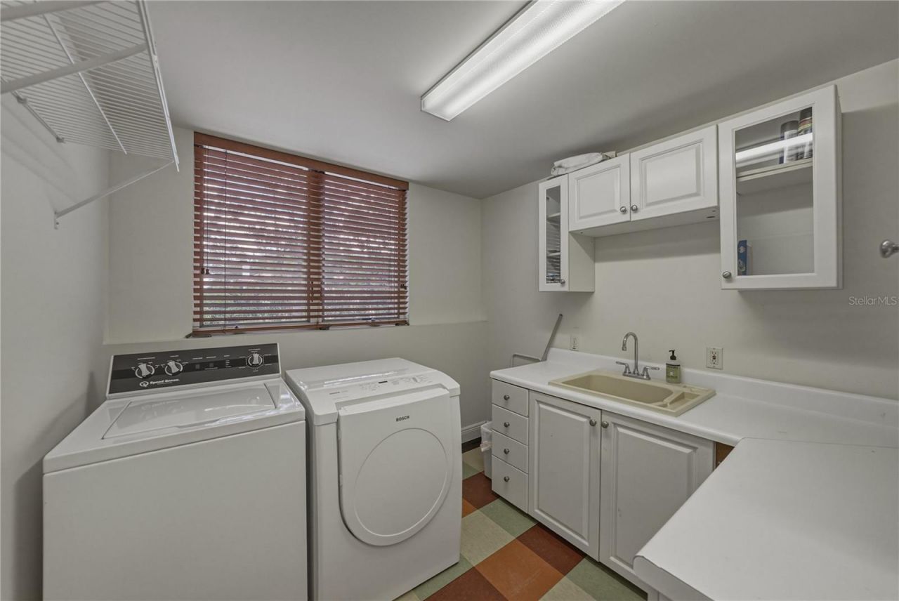 838 Monterey Boulevard Ne, Saint Petersburg, FL 33704 Photo