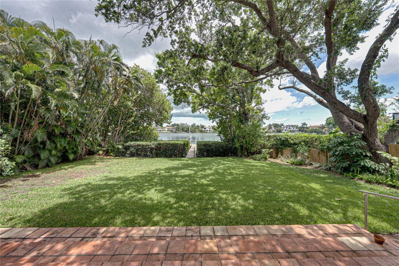 838 Monterey Boulevard Ne, Saint Petersburg, FL 33704 Photo