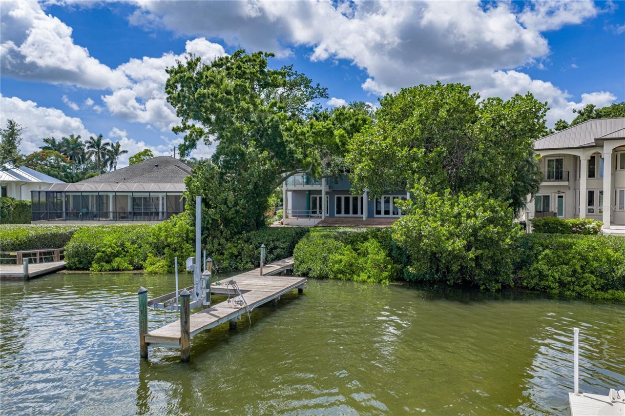 838 Monterey Boulevard Ne, Saint Petersburg, FL 33704 Photo