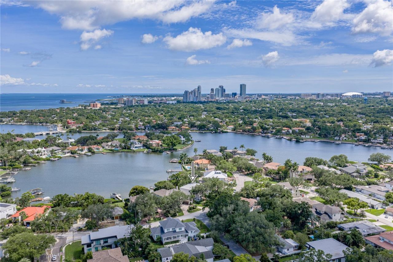 838 Monterey Boulevard Ne, Saint Petersburg, FL 33704 Photo