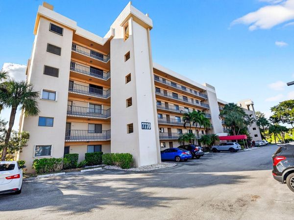 7770 Tahiti Lane, Unit 105, Lake Worth, FL 33467