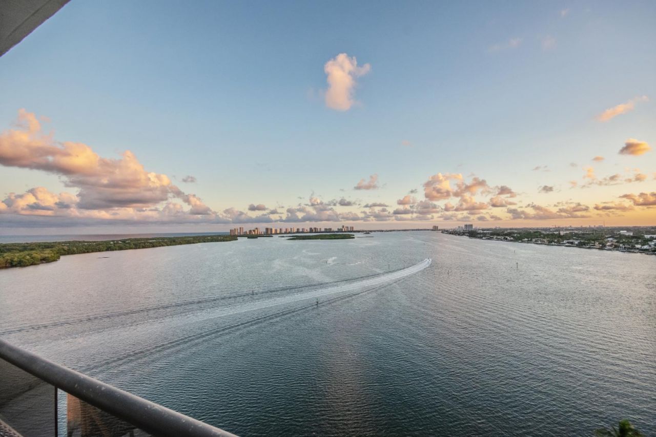 100 Lakeshore Drive, Unit 1453, North Palm Beach, FL 33408 Photo