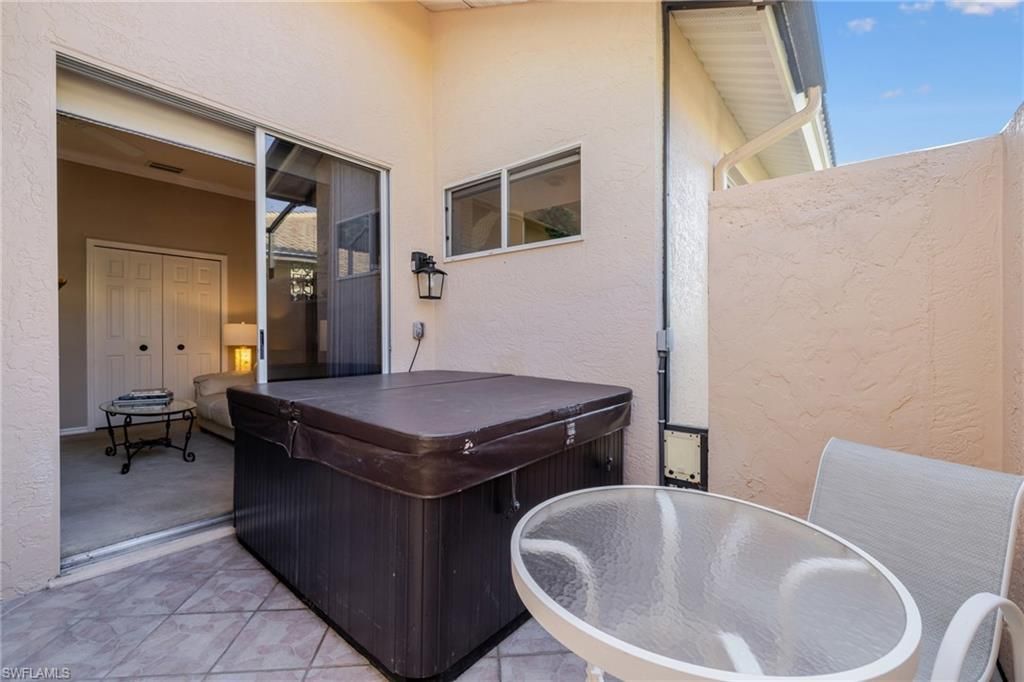 13580 Southampton Dr, Bonita Springs, FL 34135 Photo