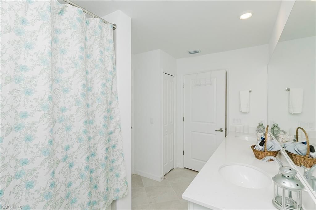 5555 Double Eagle Cir, Unit 3918, Ave Maria, FL 34142 Photo