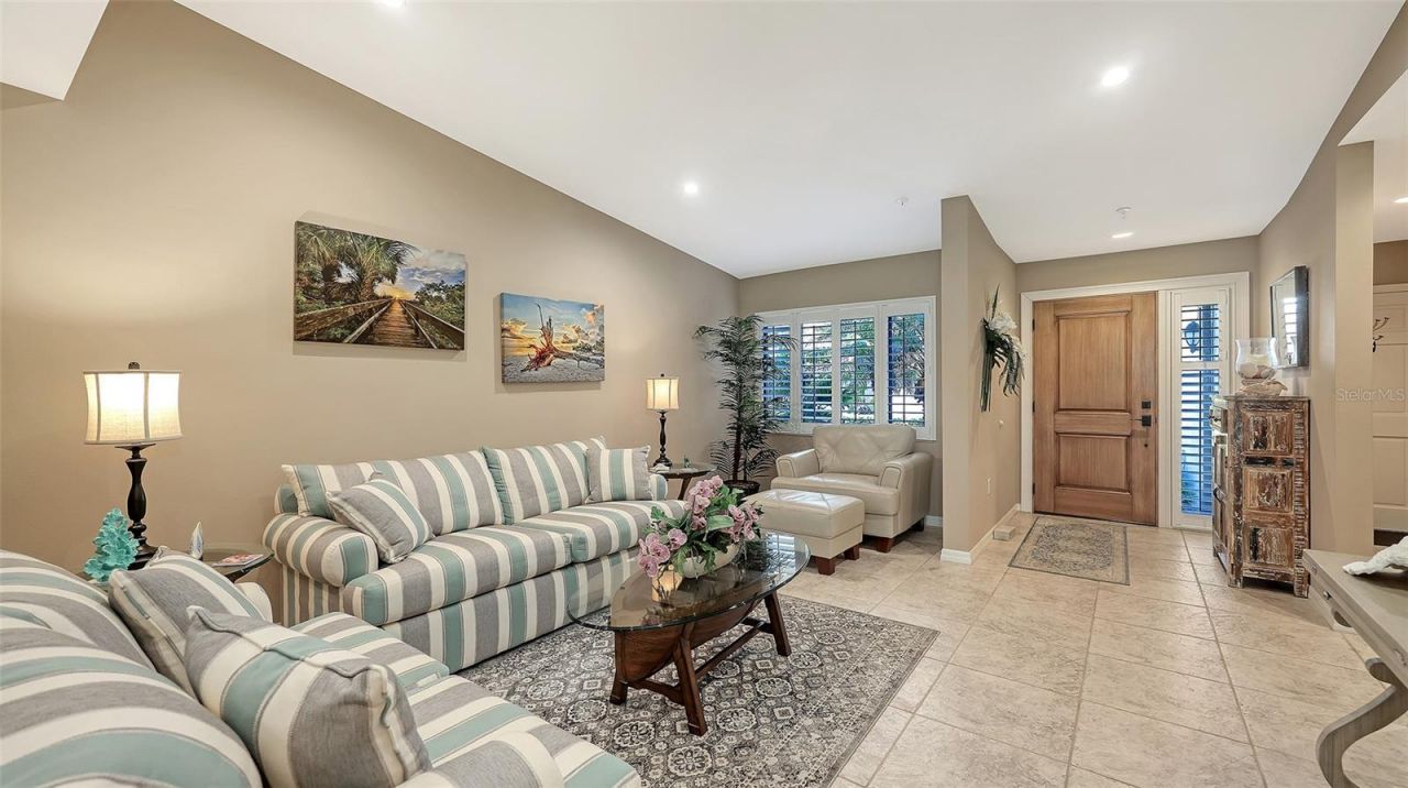 2367 Harbour Oaks Drive, Longboat Key, FL 34228 Photo