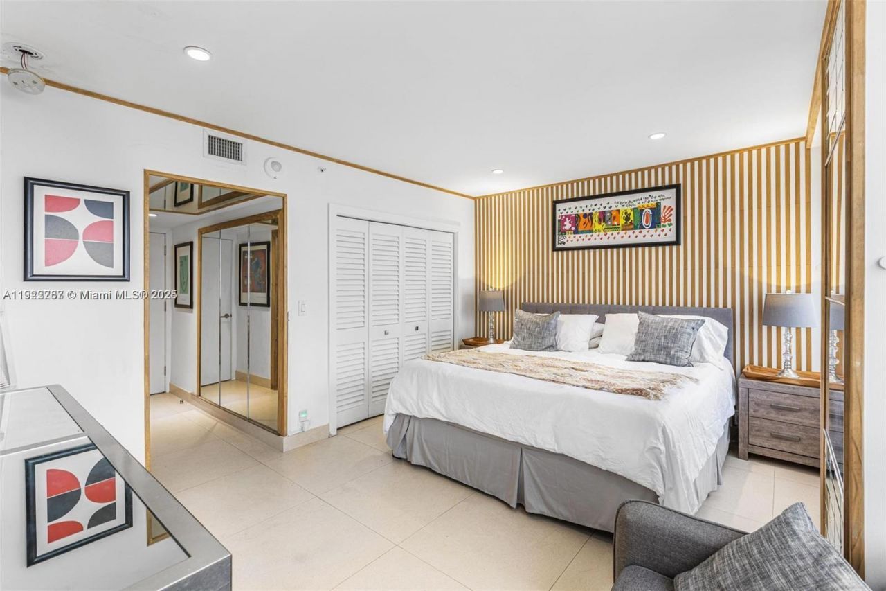 1541 Brickell Ave, Unit A-3902, Miami, FL 33129 Photo