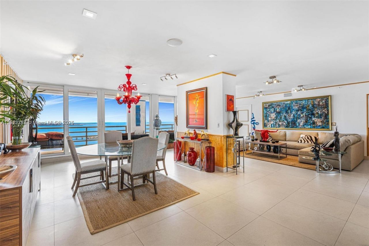 1541 Brickell Ave, Unit A-3902, Miami, FL 33129 Photo