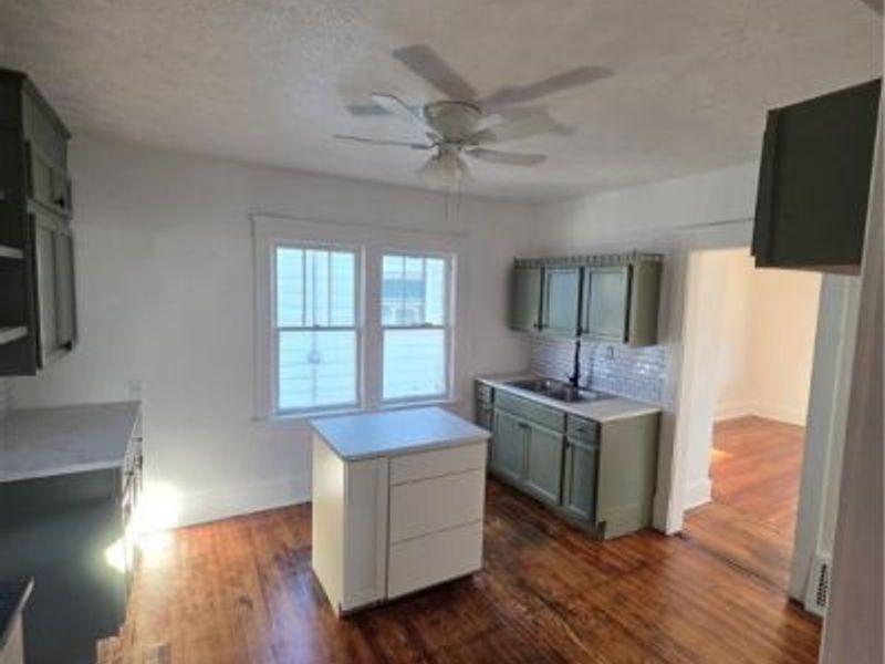 811 F Street, Lorain, OH 44052 Photo 5