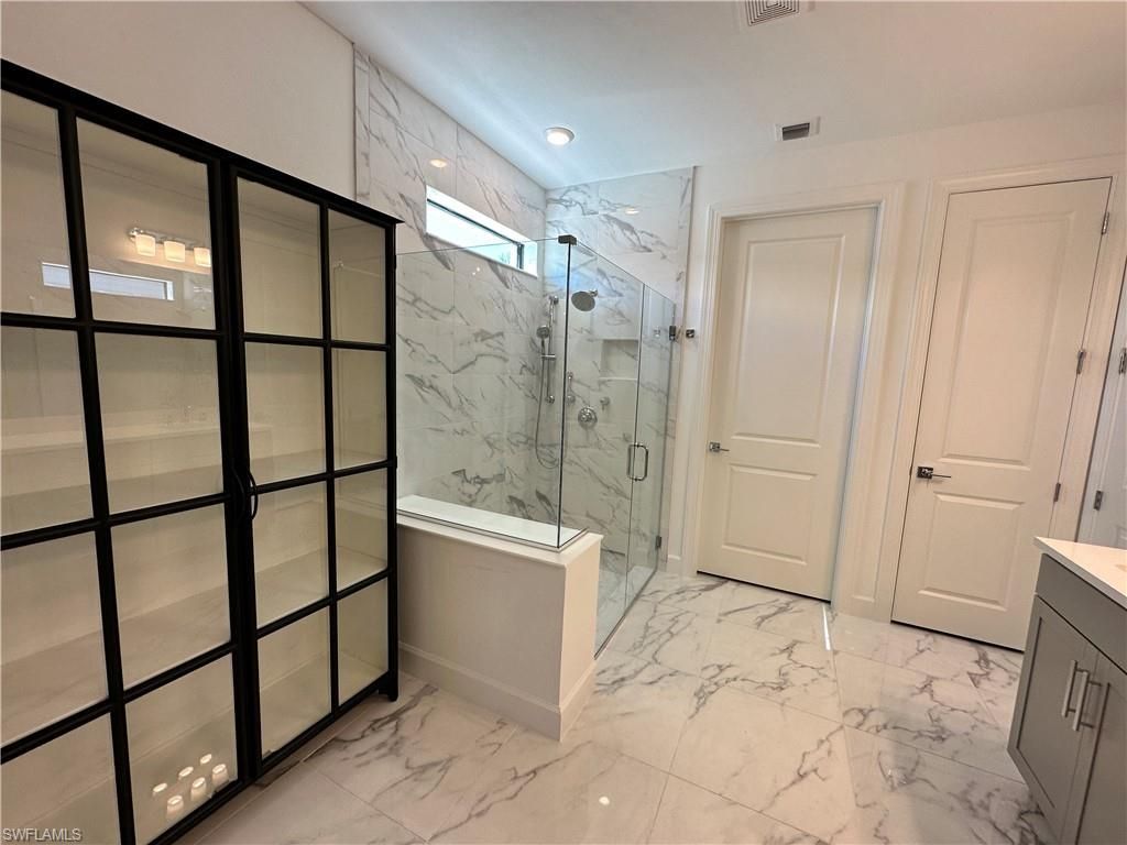 9260 Cormorant Dr, Naples, FL 34120 Photo