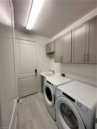 9260 Cormorant Dr, Naples, FL 34120 Photo
