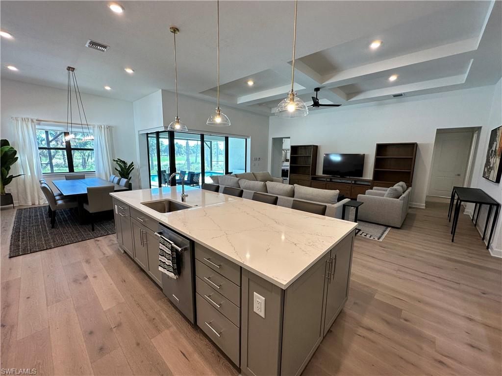 9260 Cormorant Dr, Naples, FL 34120 Photo