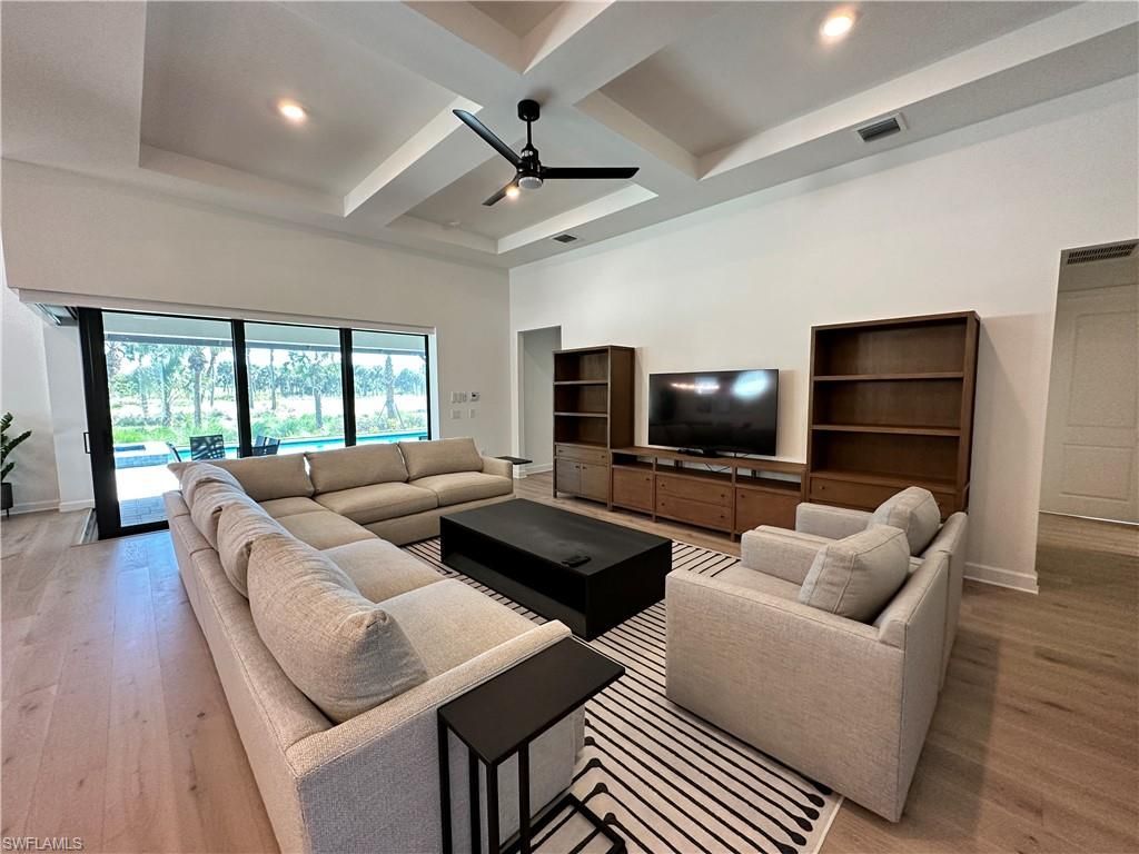 9260 Cormorant Dr, Naples, FL 34120 Photo